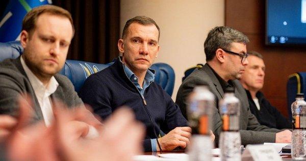 УАФ направила запит до УЄФА стосовно включення клубів з анексованих регіонів до російської футбольної системи.