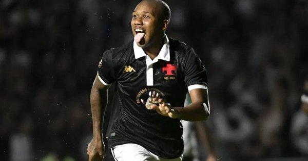 У Динамо відреагували на чутки щодо переходу іноземного оборонця.