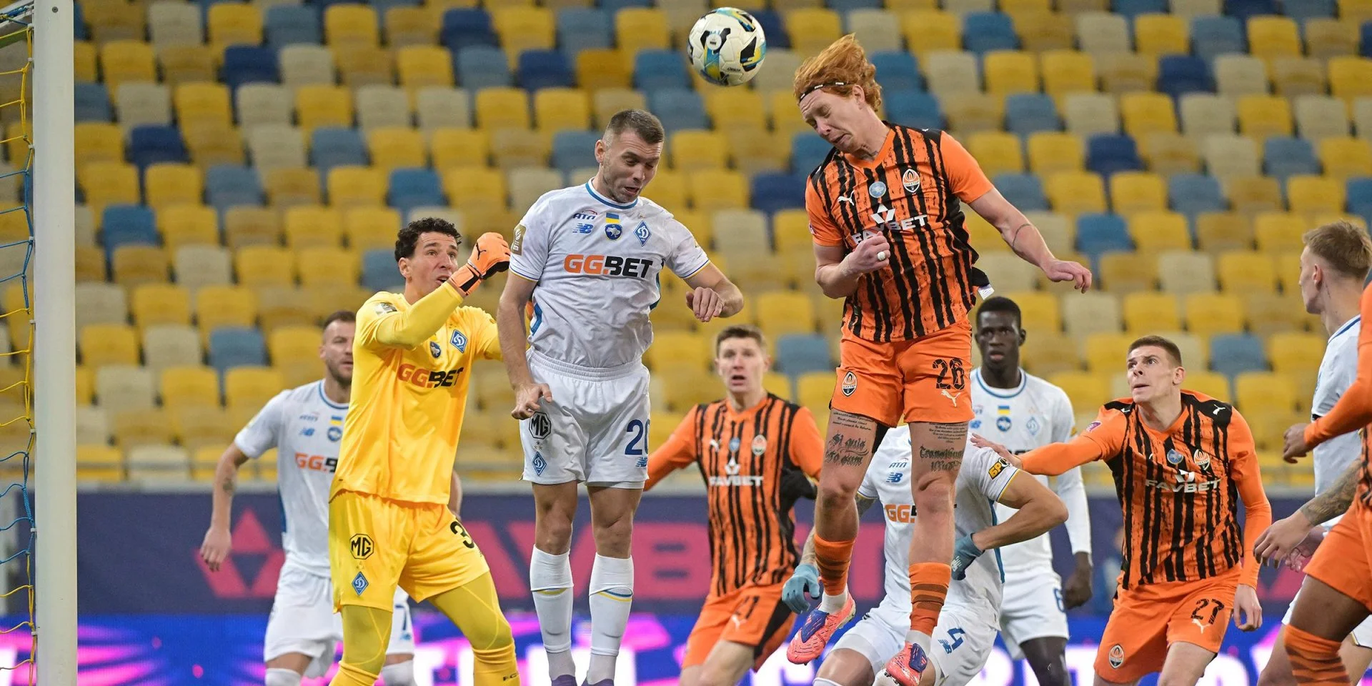 Шахтар здобув перемогу над Динамо, зупинивши безпрограшний шлях киян у чемпіонаті України. Дивіться відео з голами матчу!