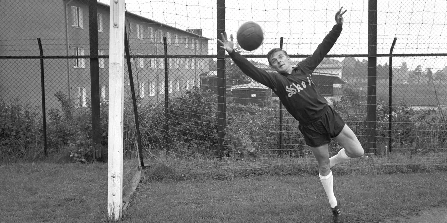 Пішов з життя відомий колишній голкіпер національної збірної Норвегії, який під час своєї кар'єри здобув неповторне досягнення.