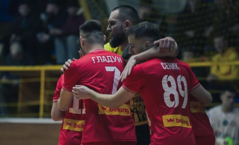 Двоє футболістів з команди футзальної Екстра-ліги були мобілізовані, оскільки не змогли пройти перевірку на блокпосту під час виїзду - повідомляє Футбол24.