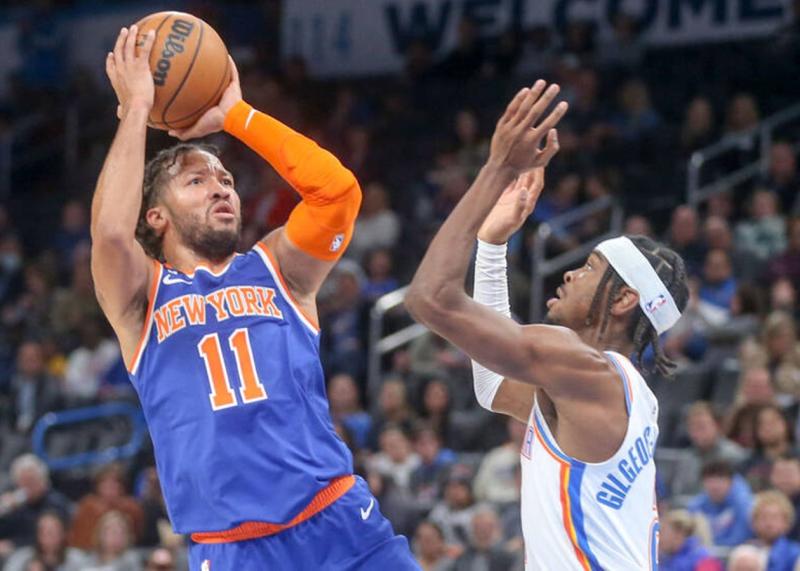 Опубліковані імена найкращих баскетболістів місяця грудня.