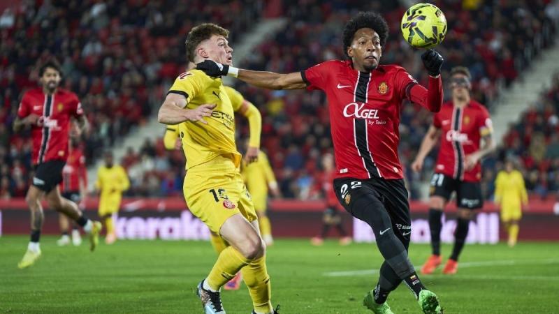 Циганков відзначився голом за Жирону у Ла Лізі, обійшовши Ваната у таблиці бомбардирів (ВІДЕО) - Футбол24.