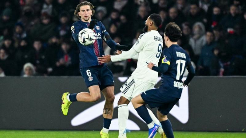 Ілля Забарний отримав невисоку оцінку за гру між ПСЖ і ФК Париж - Футбол 24.