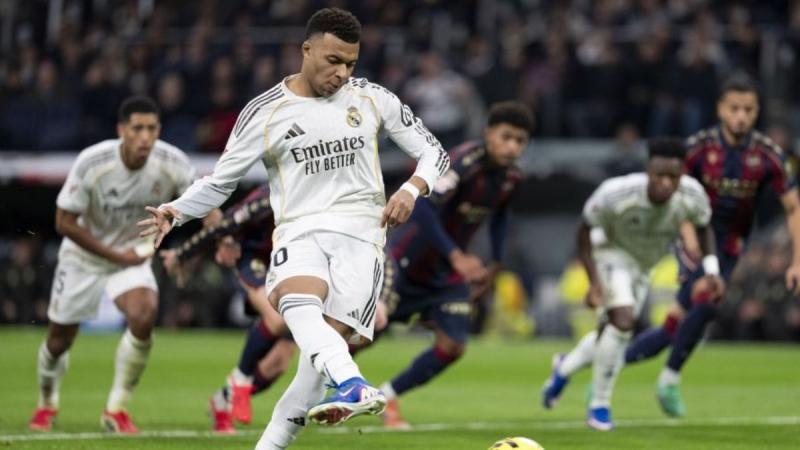 Голі Мбаппе та Асенсіо у відеоаналізі гри Реал проти Леванте - 2:0 - Футбол24