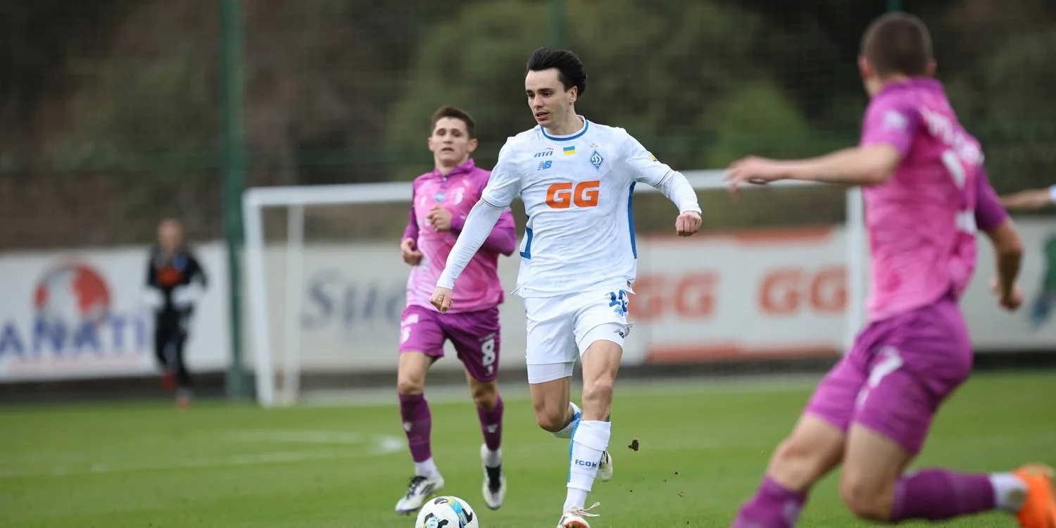 Динамо здобуло перемогу над Вересом, завдяки двом голам Шапаренка та вражаючому удару Бражка — дивіться відео!