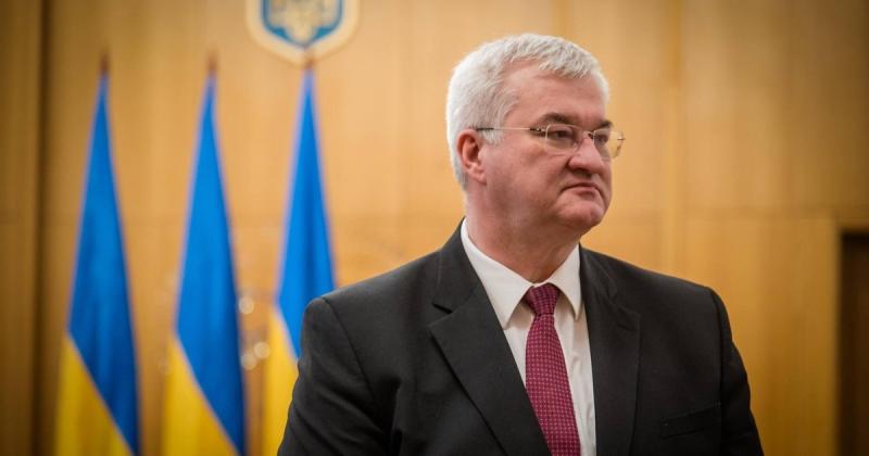 У контексті війни в Європі не може йтися про пом'якшення обмежень для атлетів з Росії та Білорусі, - зазначив Сибіга.