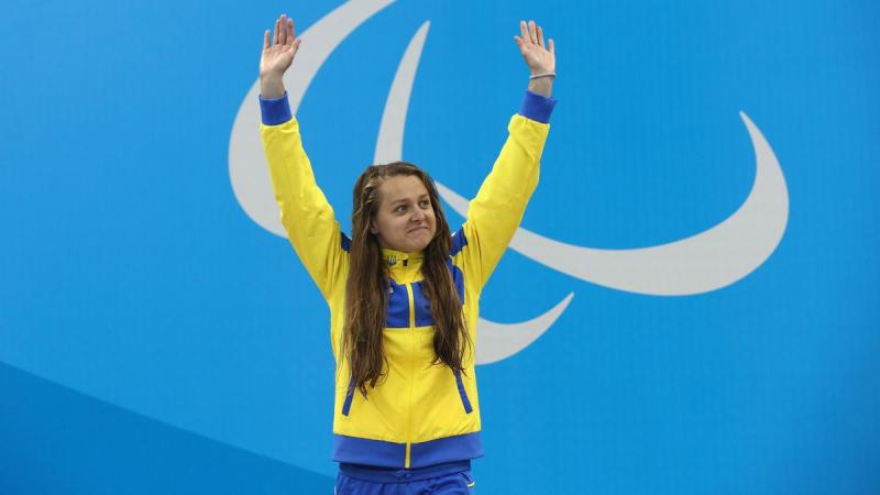 Анна Стеценко здобула срібло на Паралімпійських іграх 2024 року в плаванні, повідомляє 24 канал Спорт.